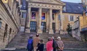 Visite sandwich : L’entrée du Palais du 19e siècle